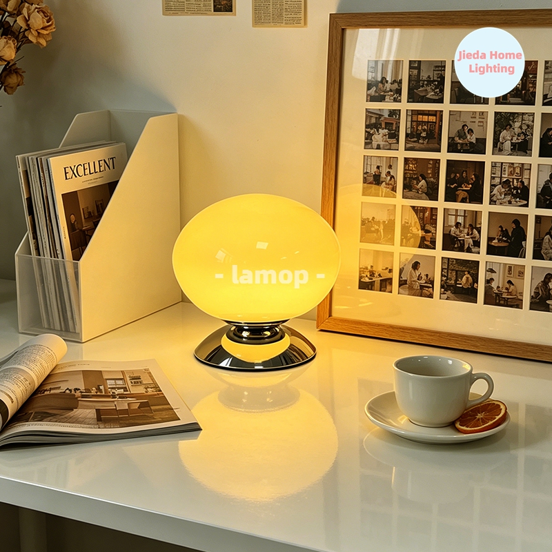 Luminária de Mesa em Vidro Bra - Desk Setup White avaliação e preço